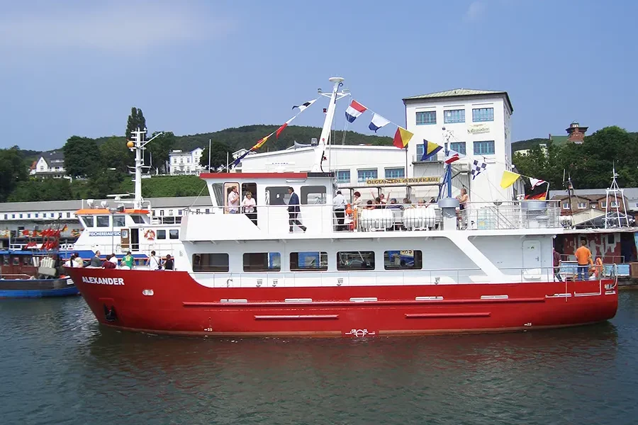 fahrgastschiff-ms-alexander-seetouristik-brauns-ruegen